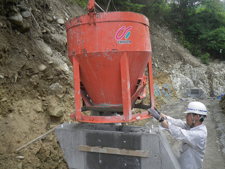 30災90号　二級河川内川河川災害復旧工事