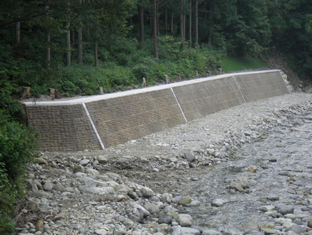 30災90号　二級河川内川河川災害復旧工事